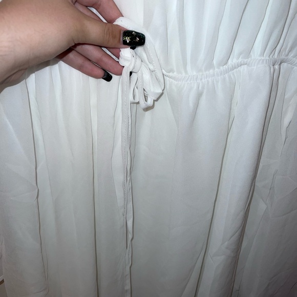 Dress - Picture 6 of 6